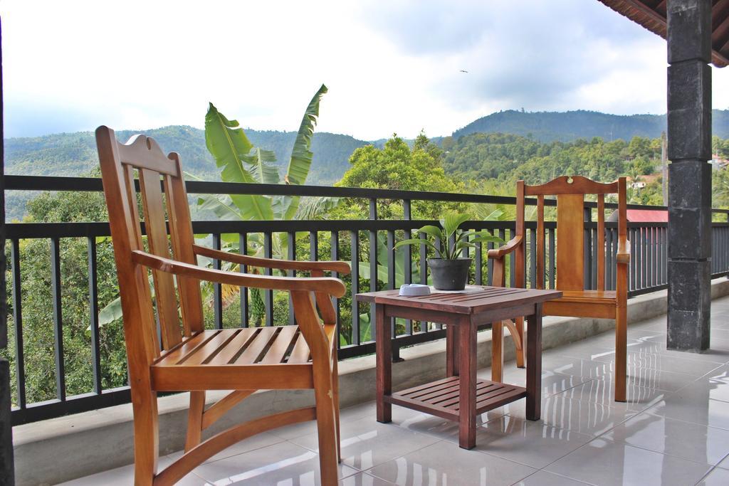 Dangin Mangkalan Homestay Munduk Szoba fotó