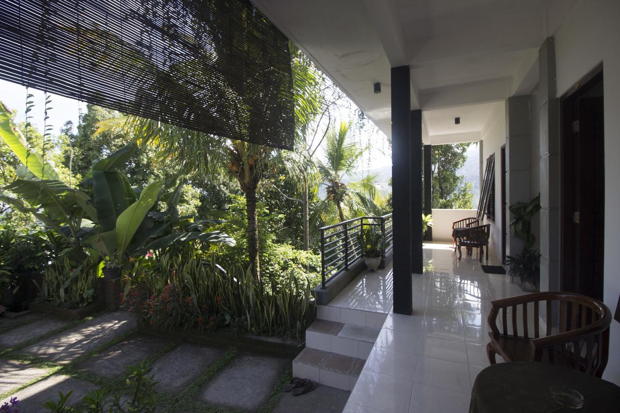 Dangin Mangkalan Homestay Munduk Kültér fotó