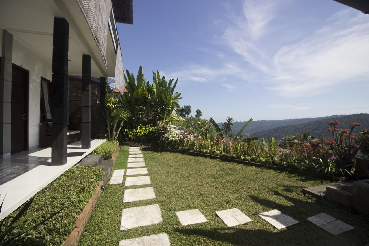 Dangin Mangkalan Homestay Munduk Kültér fotó
