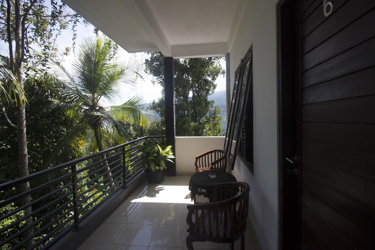 Dangin Mangkalan Homestay Munduk Kültér fotó